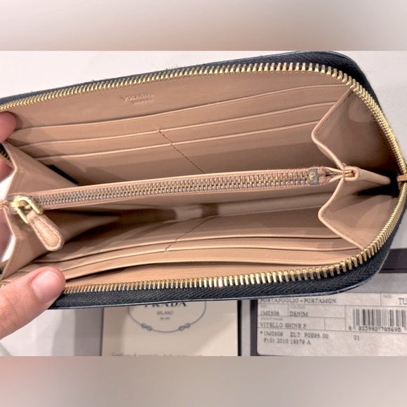 Prada Vitello Shine Long Wallet - Picture 6 of 6